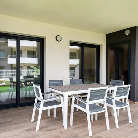 Valentino Golf Iii Sunrise Apartment *